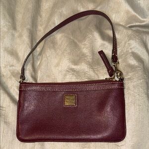 Dooney & Bourke Maroon Women's Bag